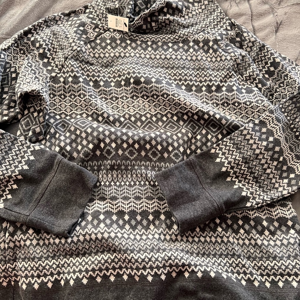 Women’s Black and White Patterned Sweater, Talbots brand, size L.  New with tags